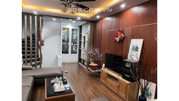 RẤT RẤT ĐẸP SÁT MẶT PHỐ QUAN NHÂN NHÀ DÂN XÂY TỈ MỈ ĐỂ Ở 37m2 MẶT TIỀN 3.8m SỔ ĐẸP 5 tỷ 15, Lh 0947052338